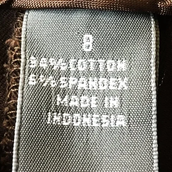 JOSEPHINE CHAUS Brown Cuffed Dress Shorts - Picture 7 of 7